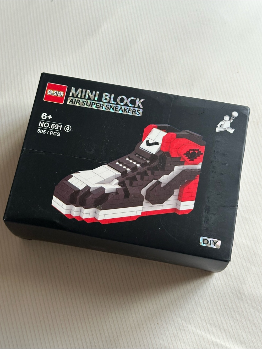 Mini Block Air Super Sneakers Building Set - - Black, Red, White